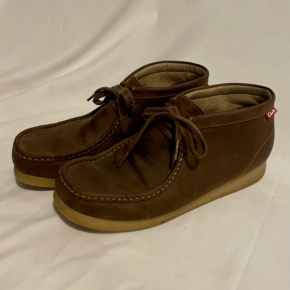 Clarks Wallabees
